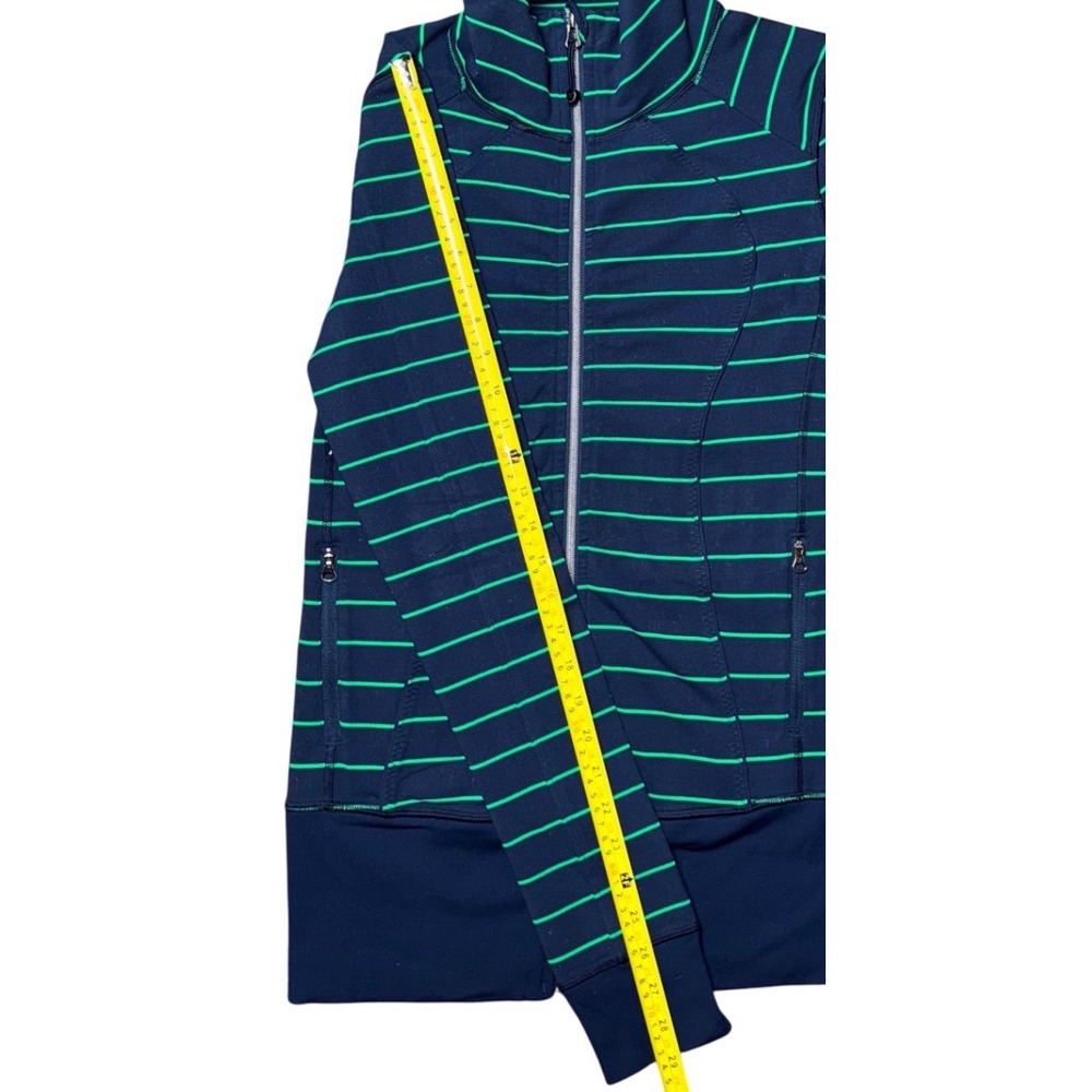 Lululemon Define Jacket Navy Blue Green Striped Full Zip Size 6 Slim Fit - Picture 10 of 13